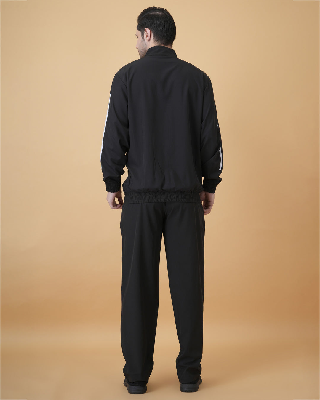 Tracksuit for Corporate Teams